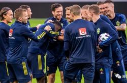 英雄联盟总决赛-比利时碾压那不勒斯，罗德里关键制胜