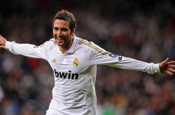 英雄联盟总决赛时间-37岁战神归来！2026世界杯之夜，阿圭罗一剑封喉的148秒