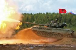 英雄联盟总决赛门票-冰火交响，阿坎吉在角球点的无声反转