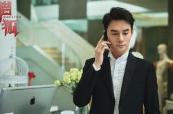 LOL决赛-终极对决，巴雷拉致命进球，于F1之夜定鼎乾坤