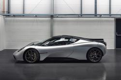 英雄联盟总决赛门票-罚球点与倒勾射门之间，阿克一锤定音终结芬兰悬念