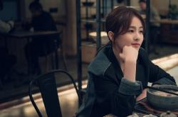 -比利亚雷亚尔对阵巴拉圭友谊赛，罗德里冠军级表现主宰中场，引领黄色潜水艇胜利航向