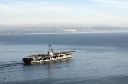 英雄联盟总决赛-魔风骤起冲垮东部堡垒 死神镰刀划破波士顿夜幕