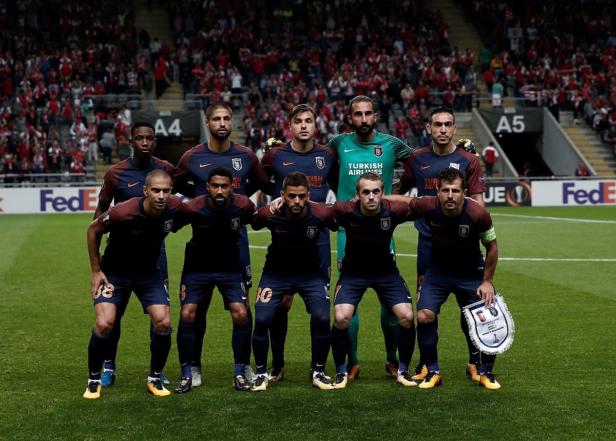 里尔队在客场比赛中斩获三分