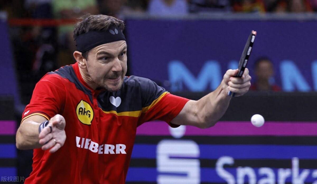 波尔多队球员全力以赴,取得连胜 波尔多队球员全力以赴,取得连胜