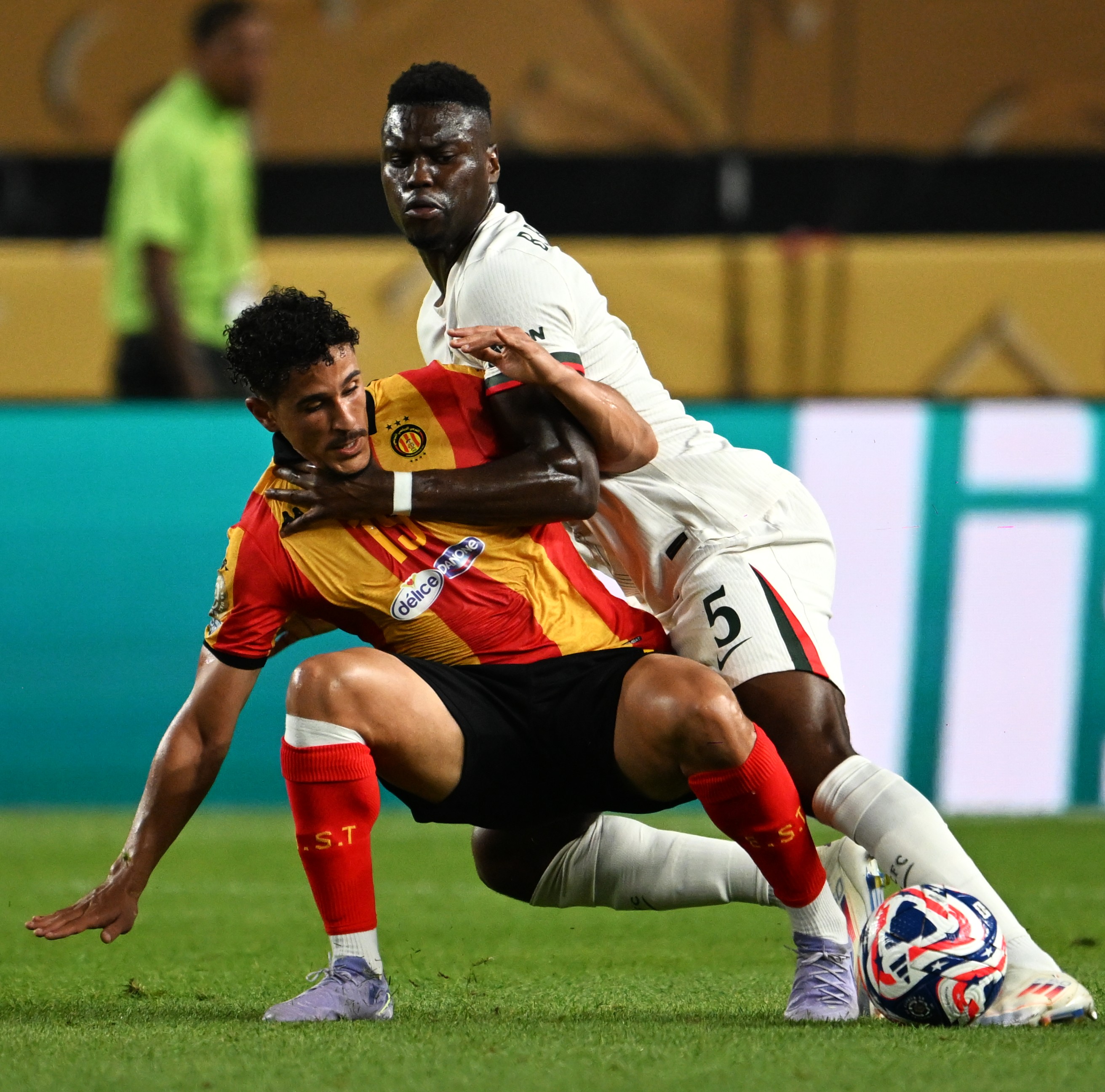 突尼斯排球队战胜对手,成功晋级 突尼斯排球队战胜对手,成功晋级