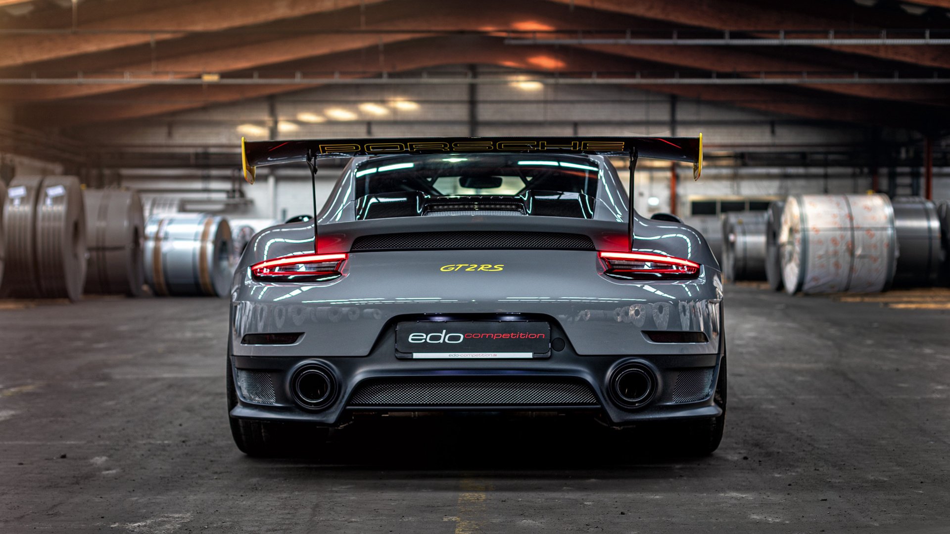 篮球双线告捷,新疆队轻取吉林队,武切维奇在英超争冠战接管比赛