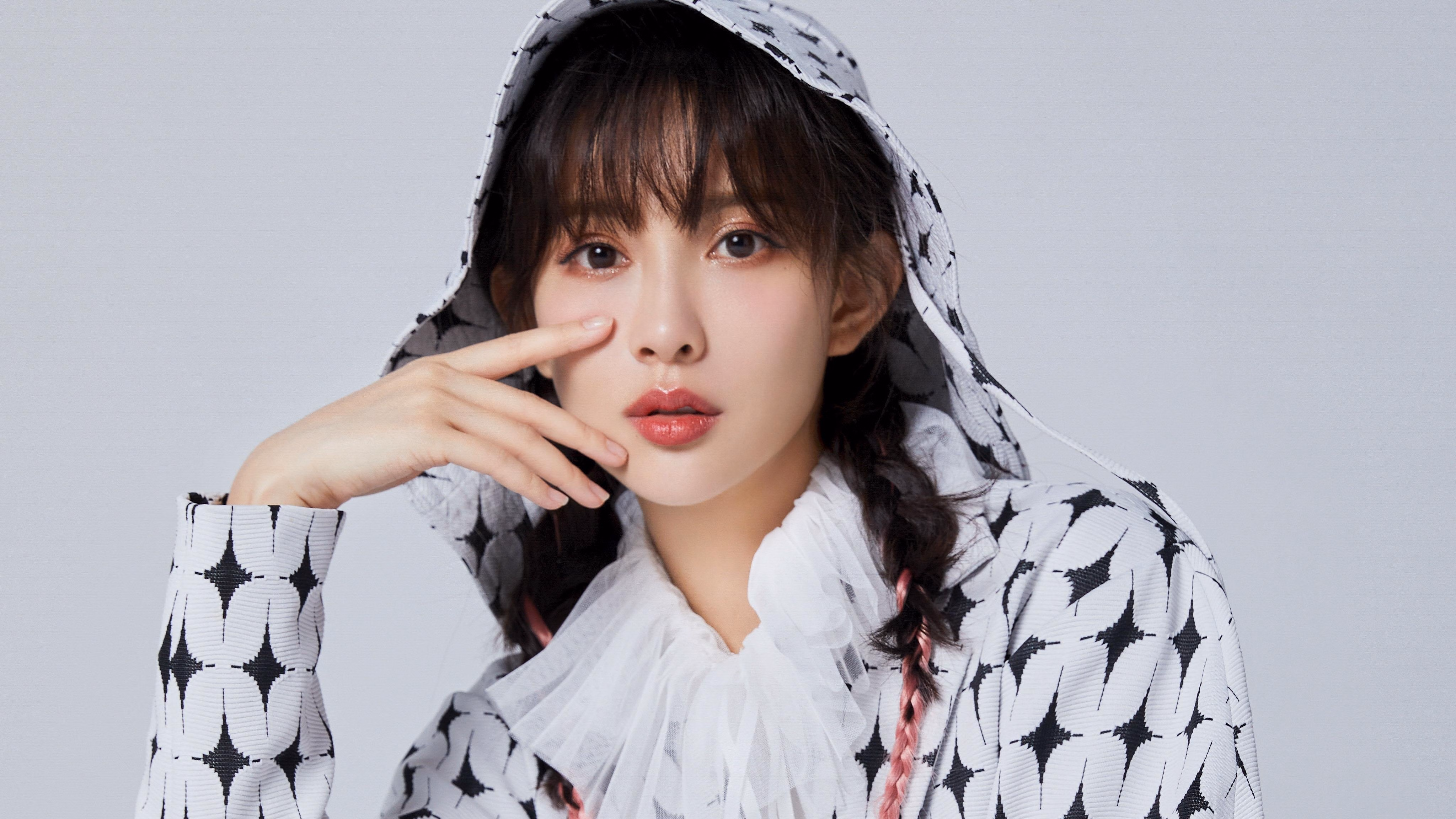 历史车轮下的双重征服，从瑞典终结罗马到卡塞米罗F1揭幕战的霸权接管