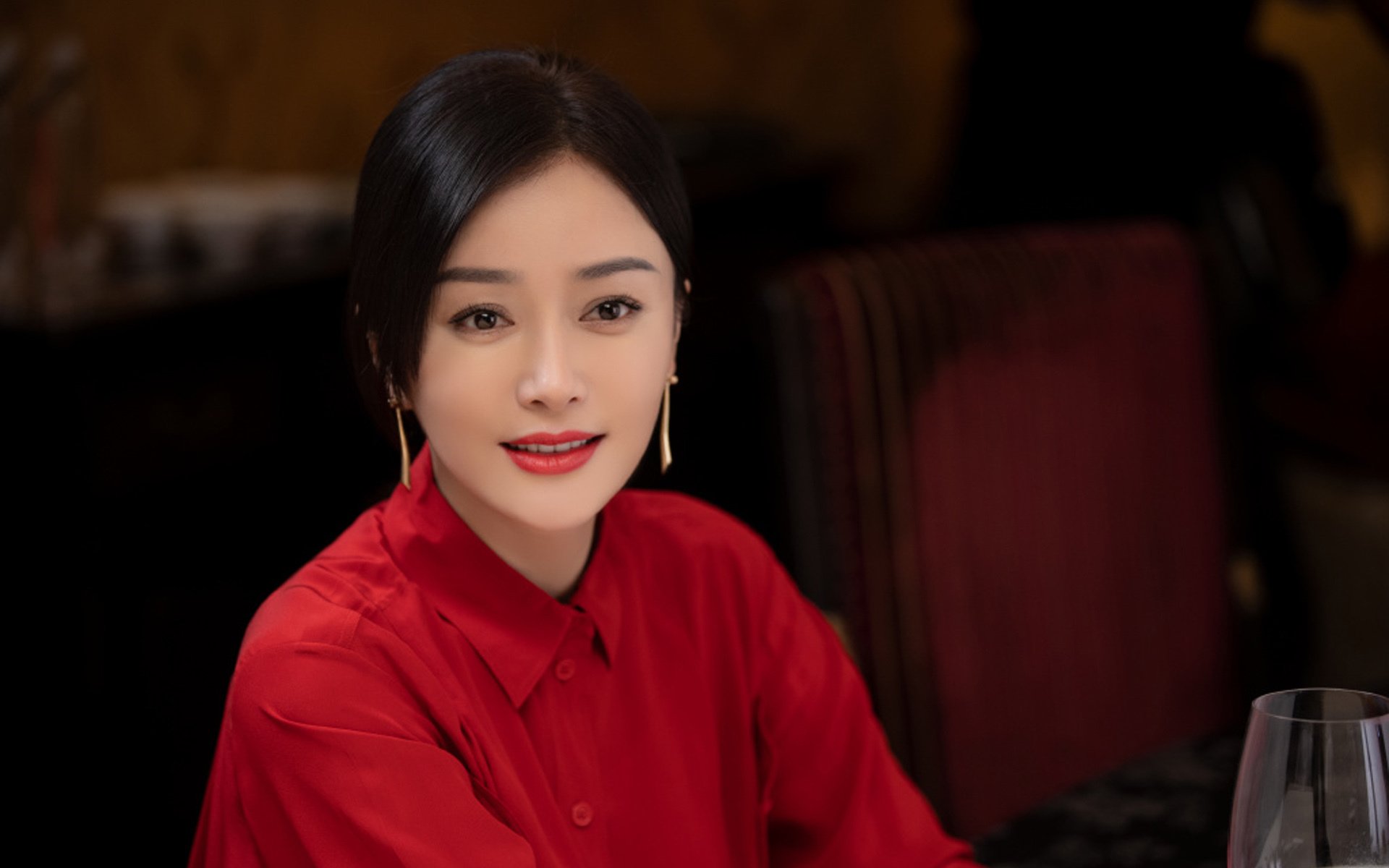 逆境屠戮,唯快不破,当波兰用一次临场手术撕碎泰国,拉什福德让2026的C组提前失去悬念